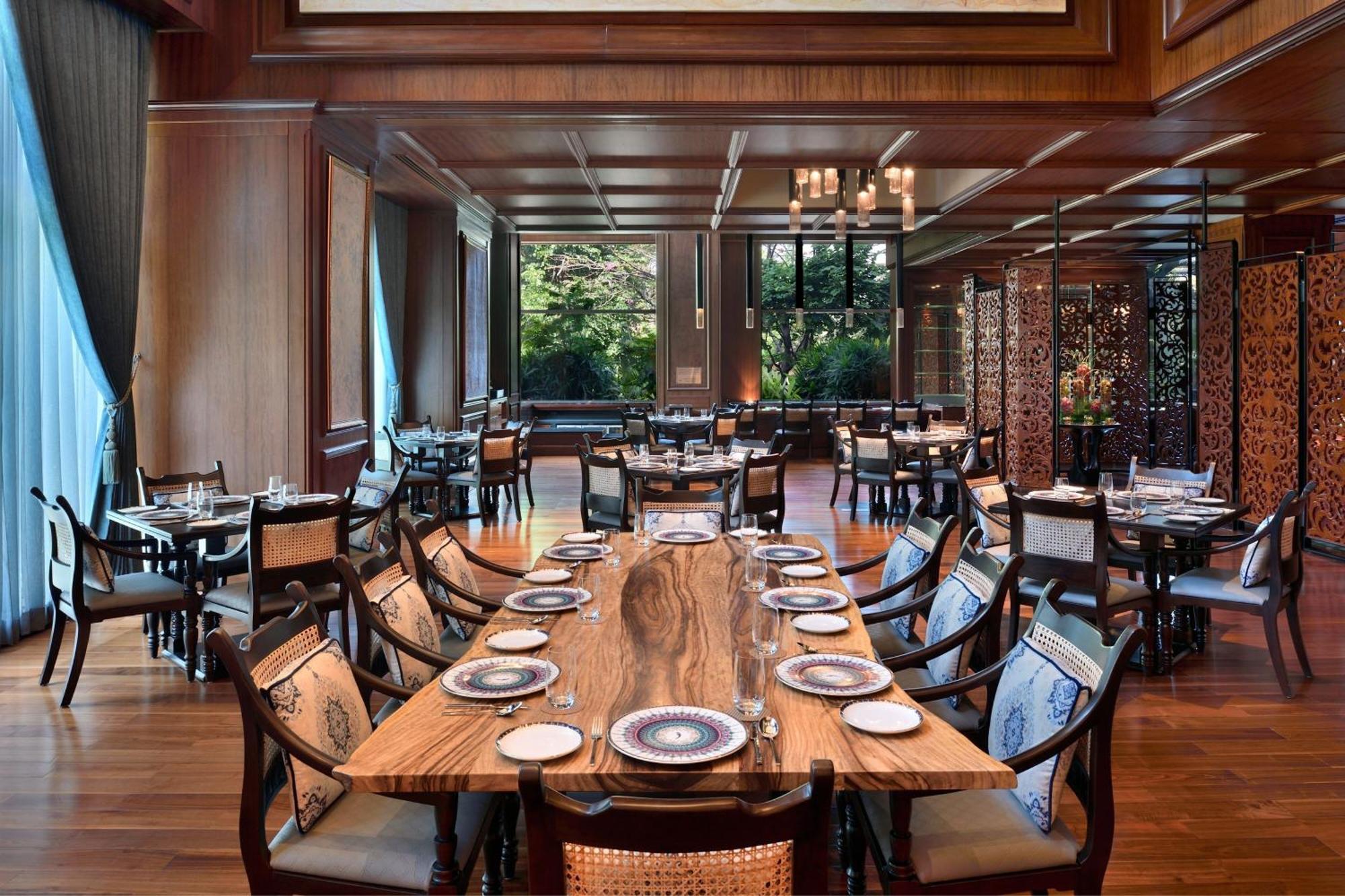 Sheraton Grand Bengaluru Whitefield Hotel & Convention Center Bagian luar foto