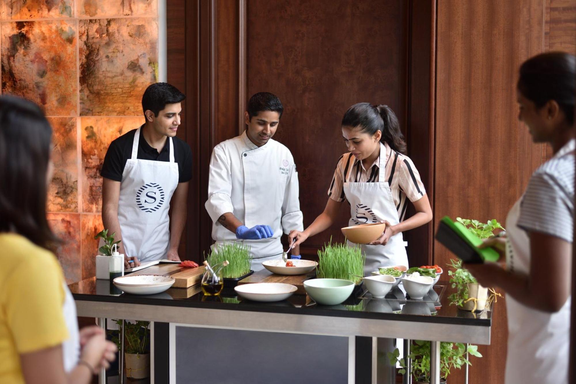 Sheraton Grand Bengaluru Whitefield Hotel & Convention Center Bagian luar foto