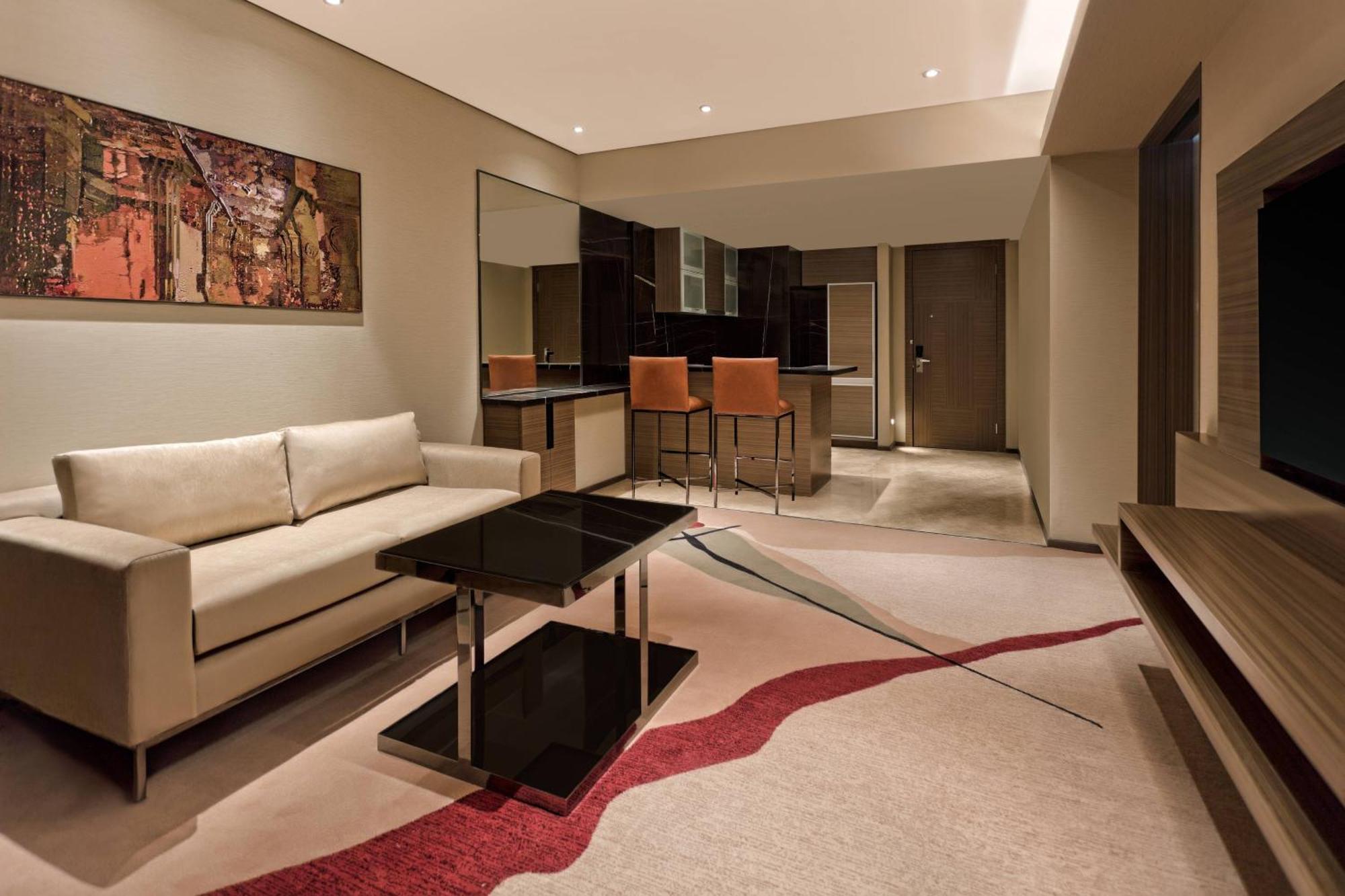 Sheraton Grand Bengaluru Whitefield Hotel & Convention Center Bagian luar foto